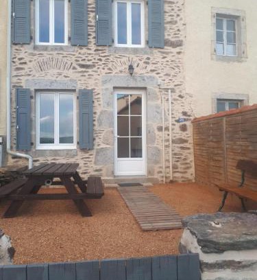 Ambert Livradois Forez House | Maison du bourg