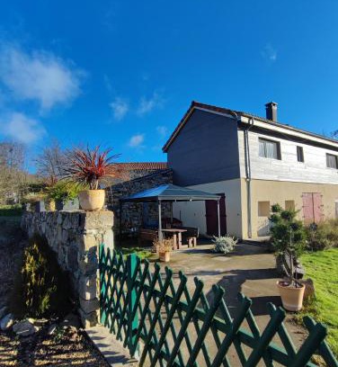 Aspret-Sarrat House | Maison entre Campagne et Foret