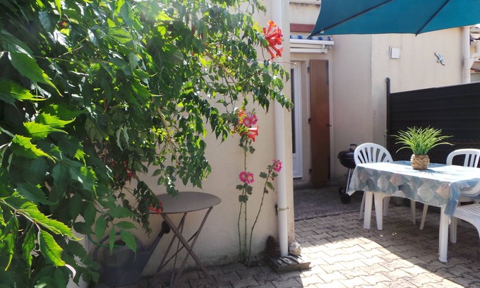 Saint-Georges-de-Didonne House | Maison 6 Pers. 900m Plage St Georges de Didonne