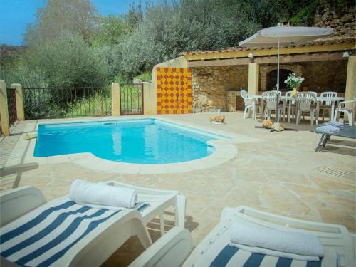 Cotignac House | Maison Jaune