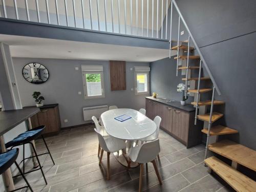 Veulettes-sur-Mer House | Maison Les 4 As, classée 3 étoiles, à 800 mètres de la mer, 6 personnes