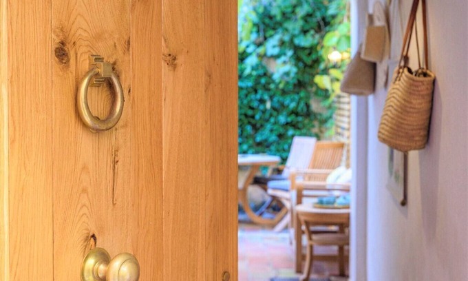 Saint-Tropez City Centre House | Maison Magdeleine A haven in the heart of Saint-Tropez