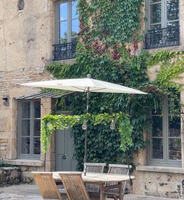 Quincerot House | Maison Marguerite, Maison de Charme,jacuzzi