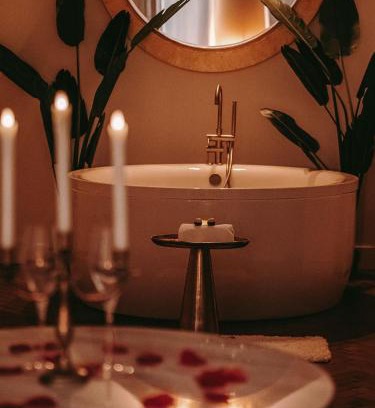 Saint Genes House | Maison Marie-Astrid, Suite avec Balnéo privée