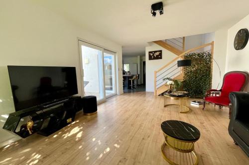 Seichamps House | Maison moderne proche Nancy 2 chambres 2 SDB parking