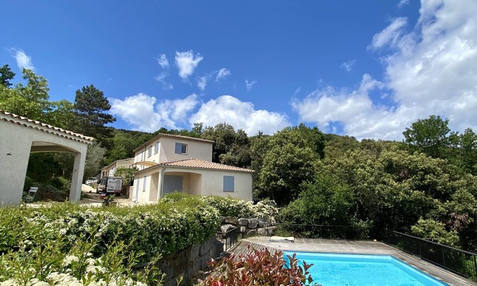 Salavas House | Maison Piscine - Au Cœur de la Nature - Salavas