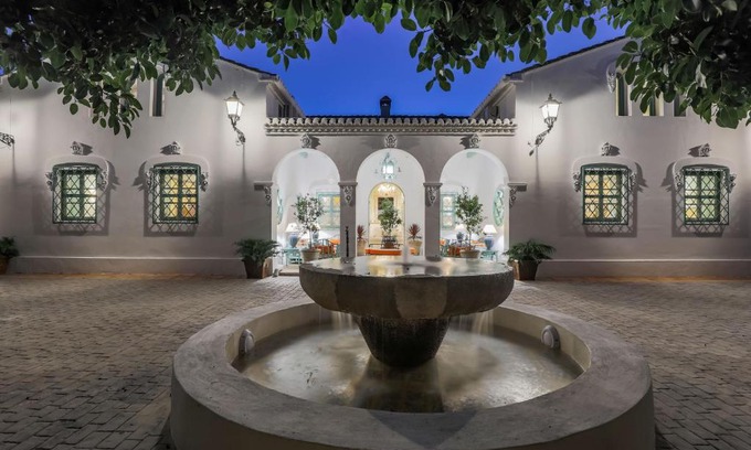 El Puig de Santa Maria Bed & Breakfast | Maison San Alfredo B&B