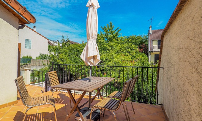 Bagneux House | Maison Spacieuse à Bagneux Options Clim et Parking