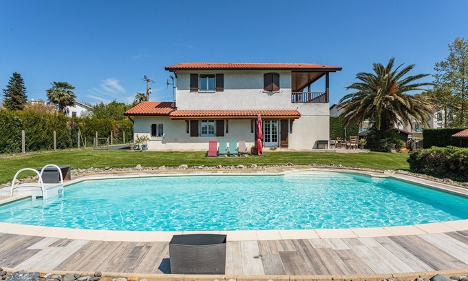 Urt House | Maison Urt - Charmante maison avec piscine