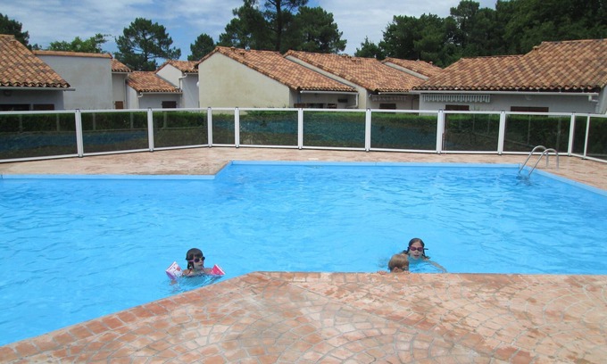Les Mathes Resort | Maisonette shaded garden, with swimming pool, ideal couple and 2 children