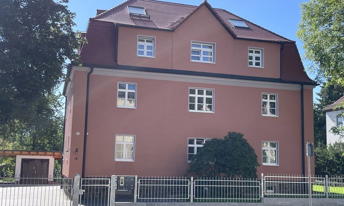 Dresden Apartment | Maisonette Wohnung mit Dachterasse