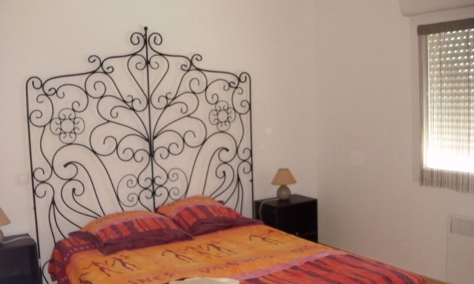 Saujon Apartment | Maisonnette 2/4 pers tout confort, terrasse et WIFI, proche plages ROYAN. ANCV