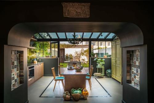 Le Bois-Plage-en-Re House | Maisons 322 - Maison L'Insolite