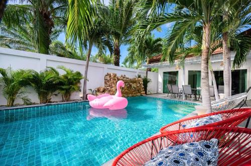 Pratumnak Hill Villa | Majestic Residence Pool Villa 4 Bedrooms Private Beach