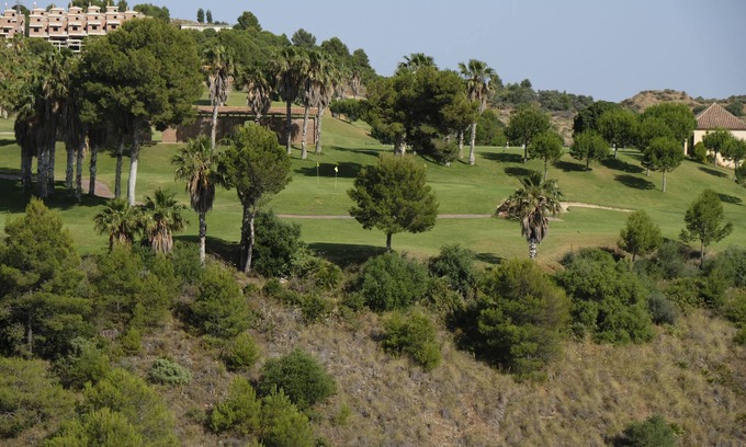 Alhaurin el Grande Apartment | Malaga: Alhaurin Golf Beautiful upscale Duplex, Jacuzzi and Pool