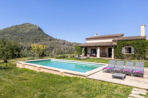 Inca House | Mallorca Countryside Finca with Pool and Nature