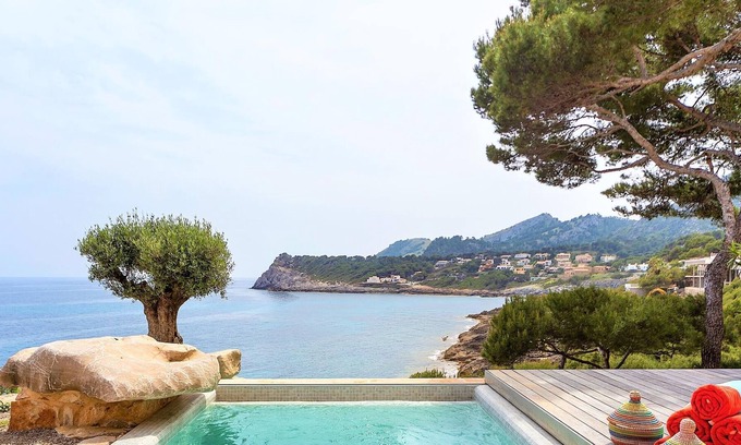 Provensals Villa | Mallorca front line villa sea access 4/6 pax