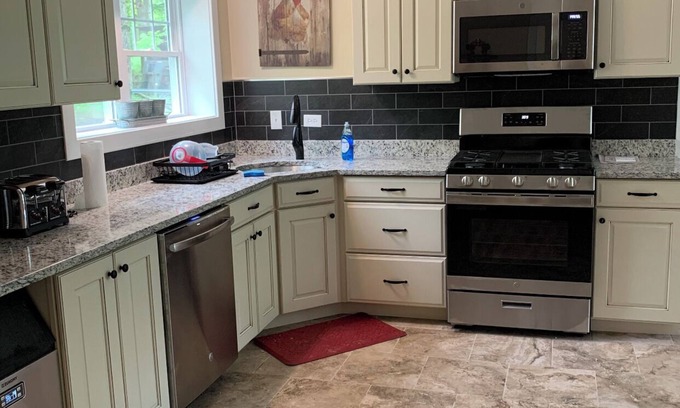 Upper Tract House | Mammies memories a quiet country setting