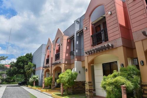 Talisay Hotel | Manora Apartment
