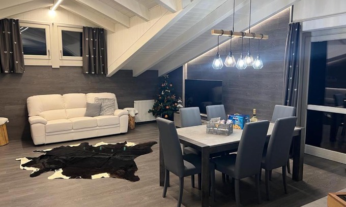 Ponte di Legno Apartment | Mansarda Angel's Home
