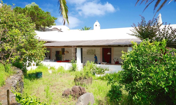 Piscita Villa | Mansion - Stromboli