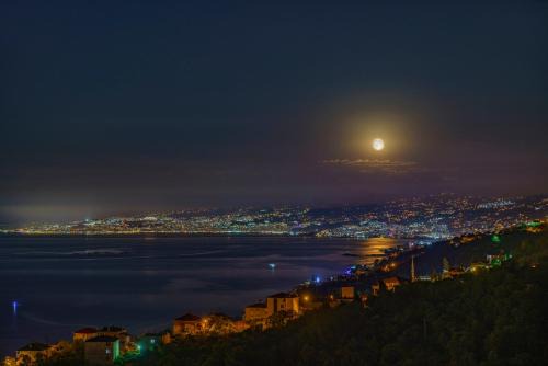 Akcaabat House | Manzarasıyla Büyüleyen Lüx villa