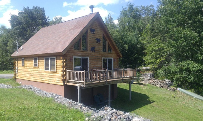 Star Lake Cabin | Maple Mountain Cabin -Year round rental- Summer, Fall. Winter, and Spring
