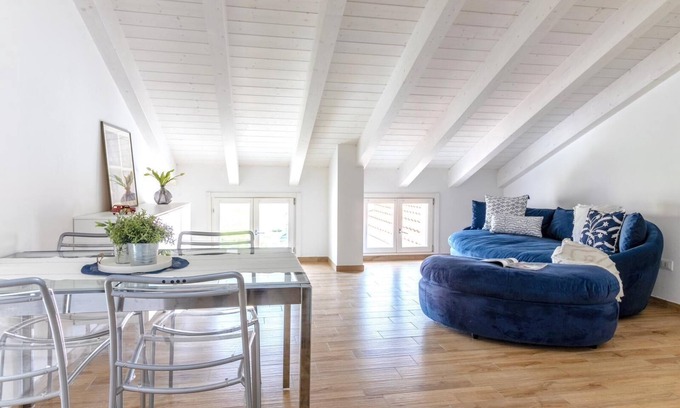 Comacchio Apartment | Mar-so - Attico Moderno nel Centro di Comacchio