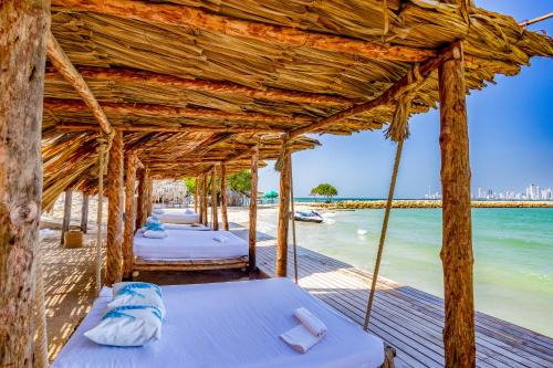 Tierra Bomba Island Hotel | Marazao Beach Hotel & Spa