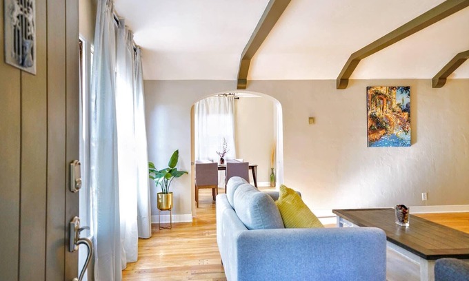 Newhall House | @ Marbella Lane - 3BR SFR 1Floor | DTWN SJ | Ldry