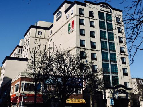 Queens Hotel | Marco LaGuardia Hotel & Suites