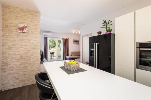 Blace Apartment | Margaritum Blace