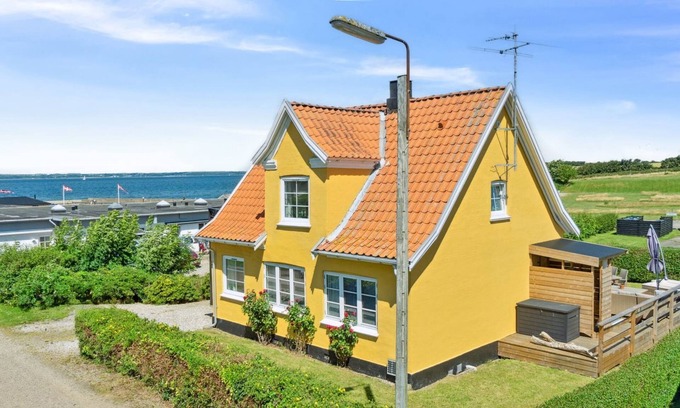 Dageløkke House | "Mari" - 150m from the sea by Interhome