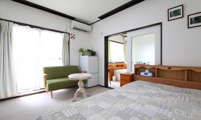 Funabashi Bed & Breakfast | Maria Rental B&B, Japan.