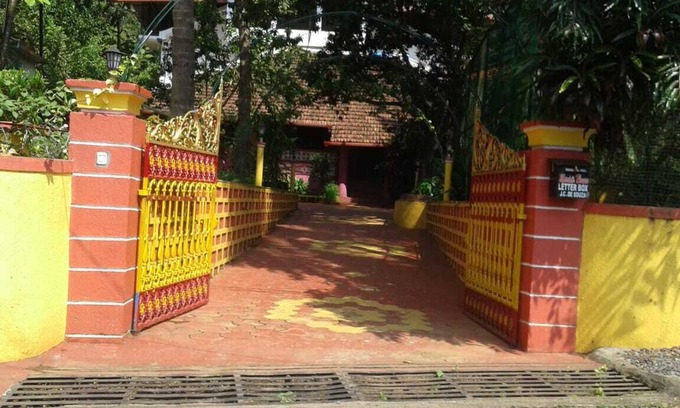 Maina House | Maria's House