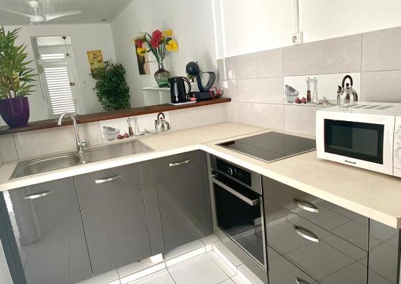 Le Marin House | mariejo location