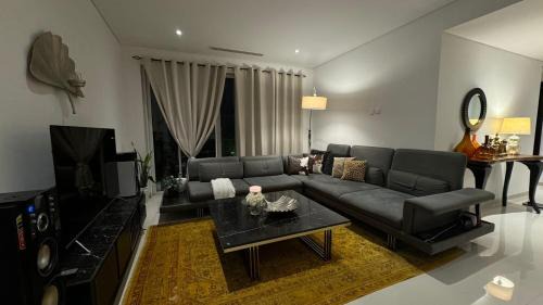 Muscat Apartment | Marina Almoj