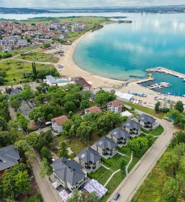 Burgas Villa | Marina Bay Boutique Villas Kraymorie