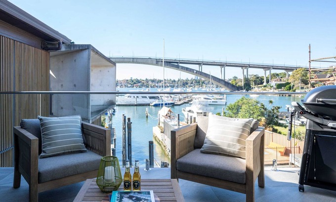 Drummoyne Apartment | Marina Magic on Sydney Harbour Front