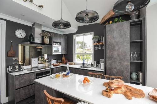 Fowey Apartment | Marners Rock No 2