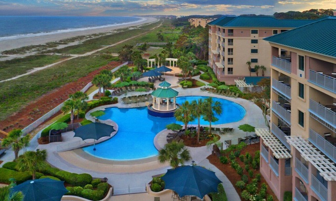 Palmetto Dunes Resort | Marriott’s Barony Beach - 2 BR Oceanvilla Courtyard View
