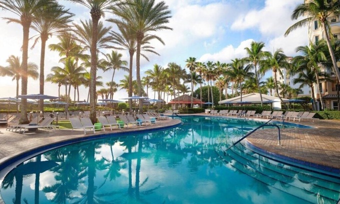 Palm Beach Shores Hotel | Marriotts Ocean Pointe - Spacious 1 Bedroom