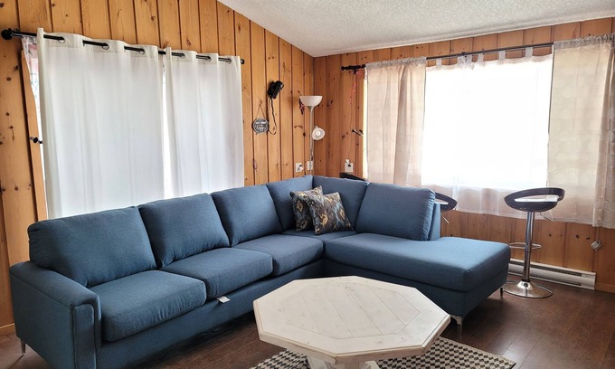 Gilmour Cottage | Marshmallow home, entire four bedrooms house