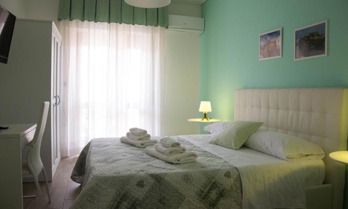 Fuorigrotta Bed & Breakfast | Mary's house