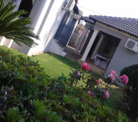 Moses Kotane Bed & Breakfast | Marys BnB