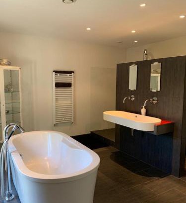 Cabannes Bed & Breakfast | Mas carita