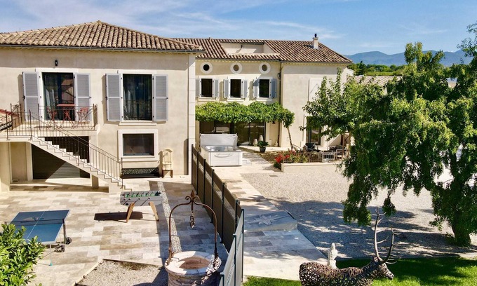 Vaison-la-Romaine Other | Mas de Baye - Swimming pool & Spa - 5-star furnished holiday accommodation