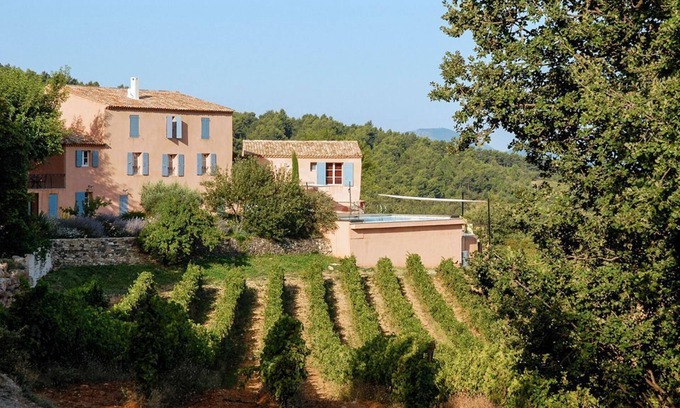 Trets Villa | Mas Du Chateau - Six Bedroom Villa, Sleeps 14