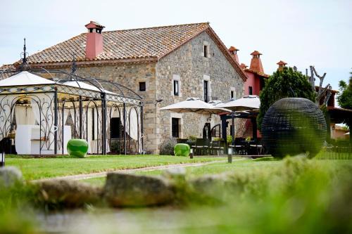 Santa Maria de Solius Hotel | Mas Tapiolas