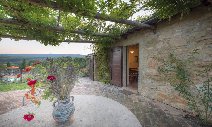 Simignano Apartment | Mascie Merlo